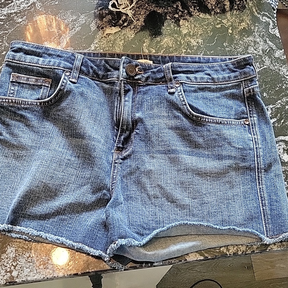 Edyson jean shorts!